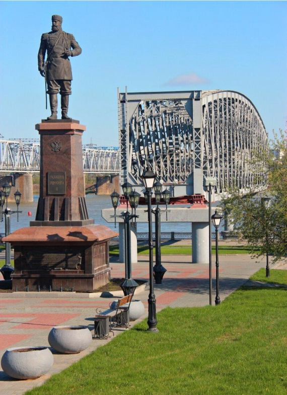 Памятник Александру III, Новосибирск