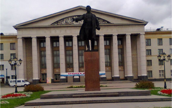 Площадь Кирова