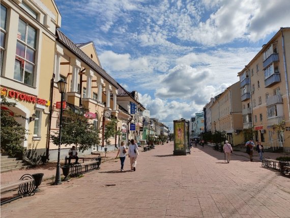 Трёхсвятская улица