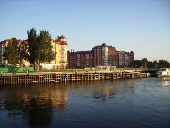 Городская набережная