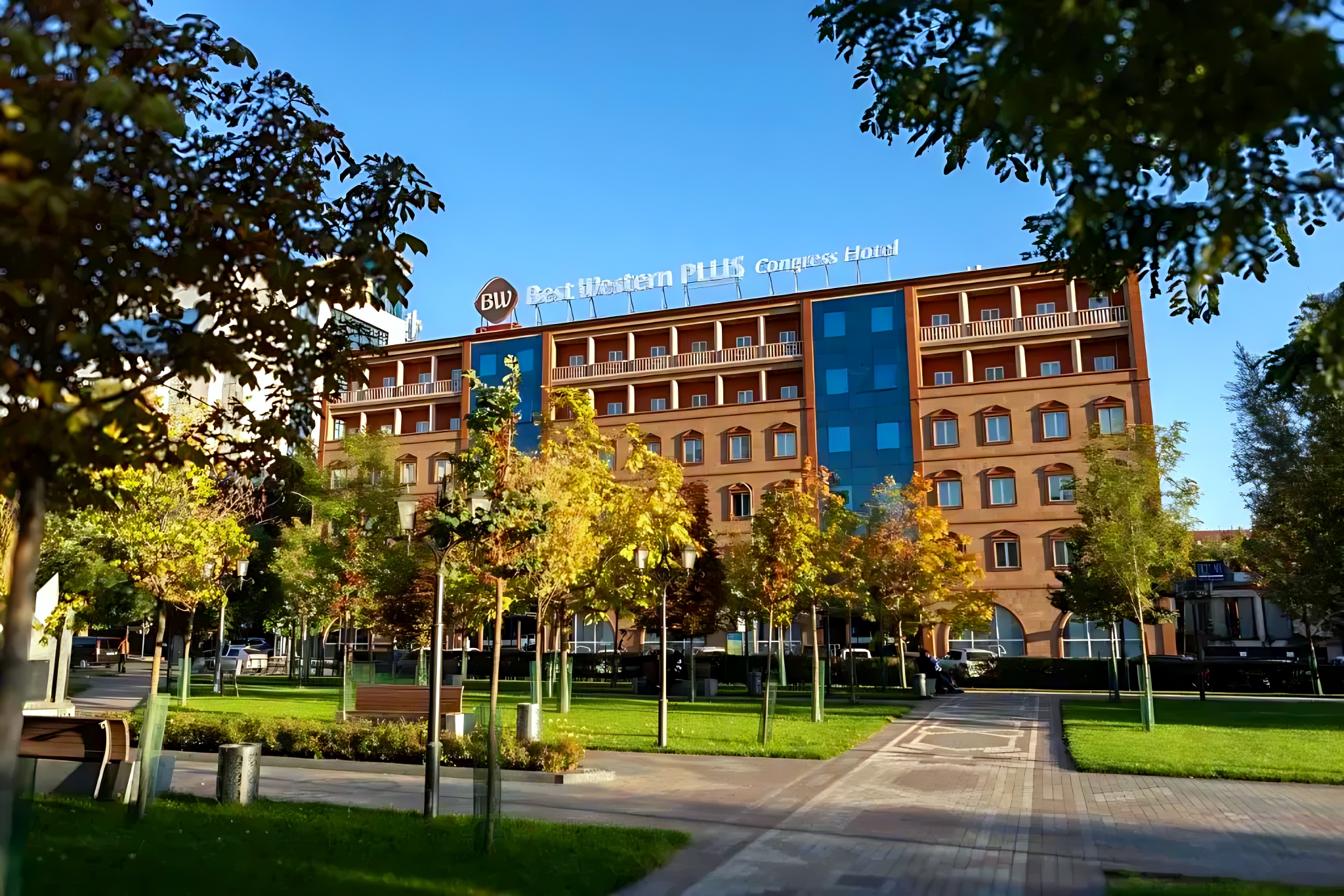 Otel' Best Western Plus Congress Hotel
