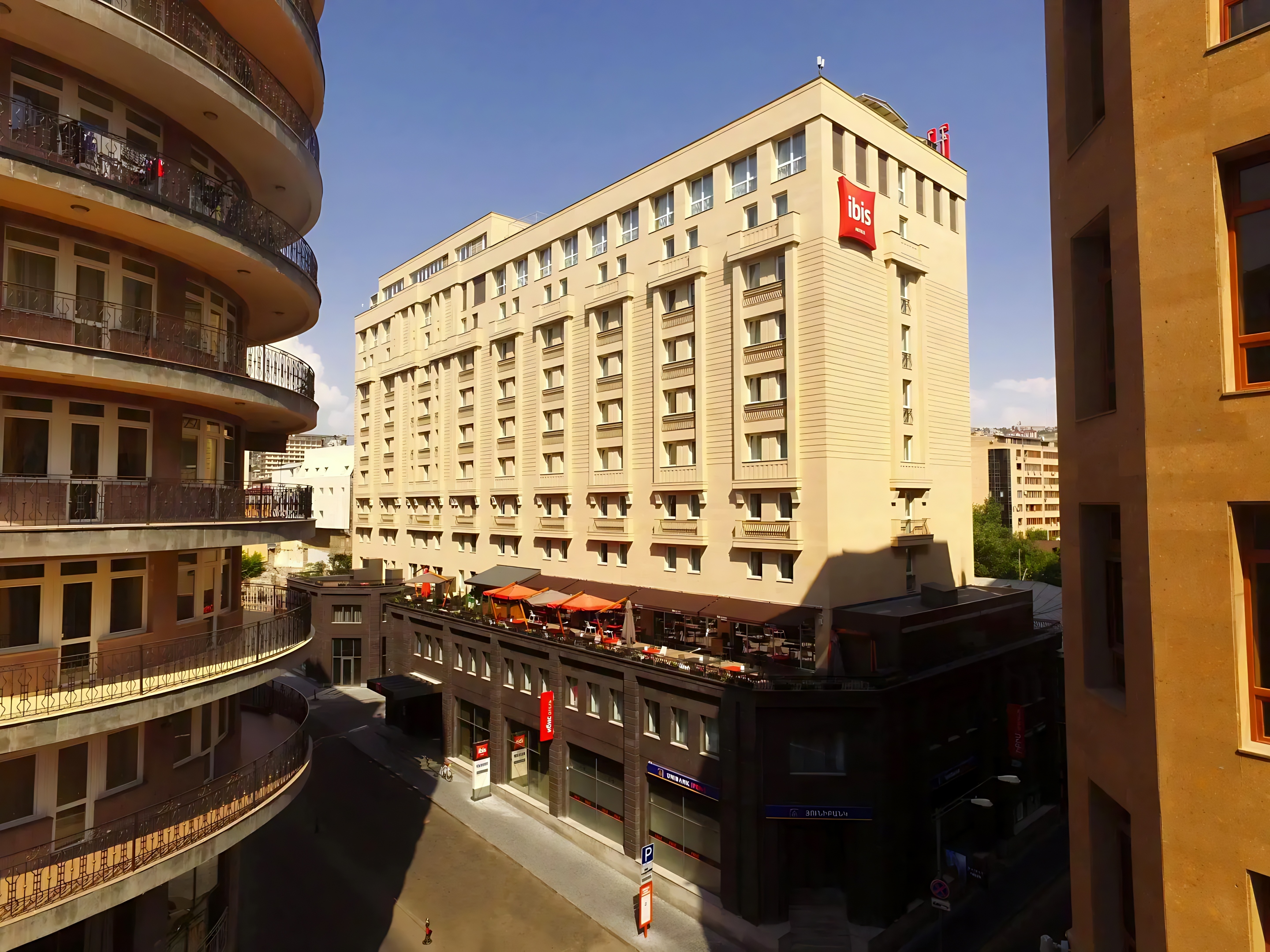 Ibis Yerevan Center 