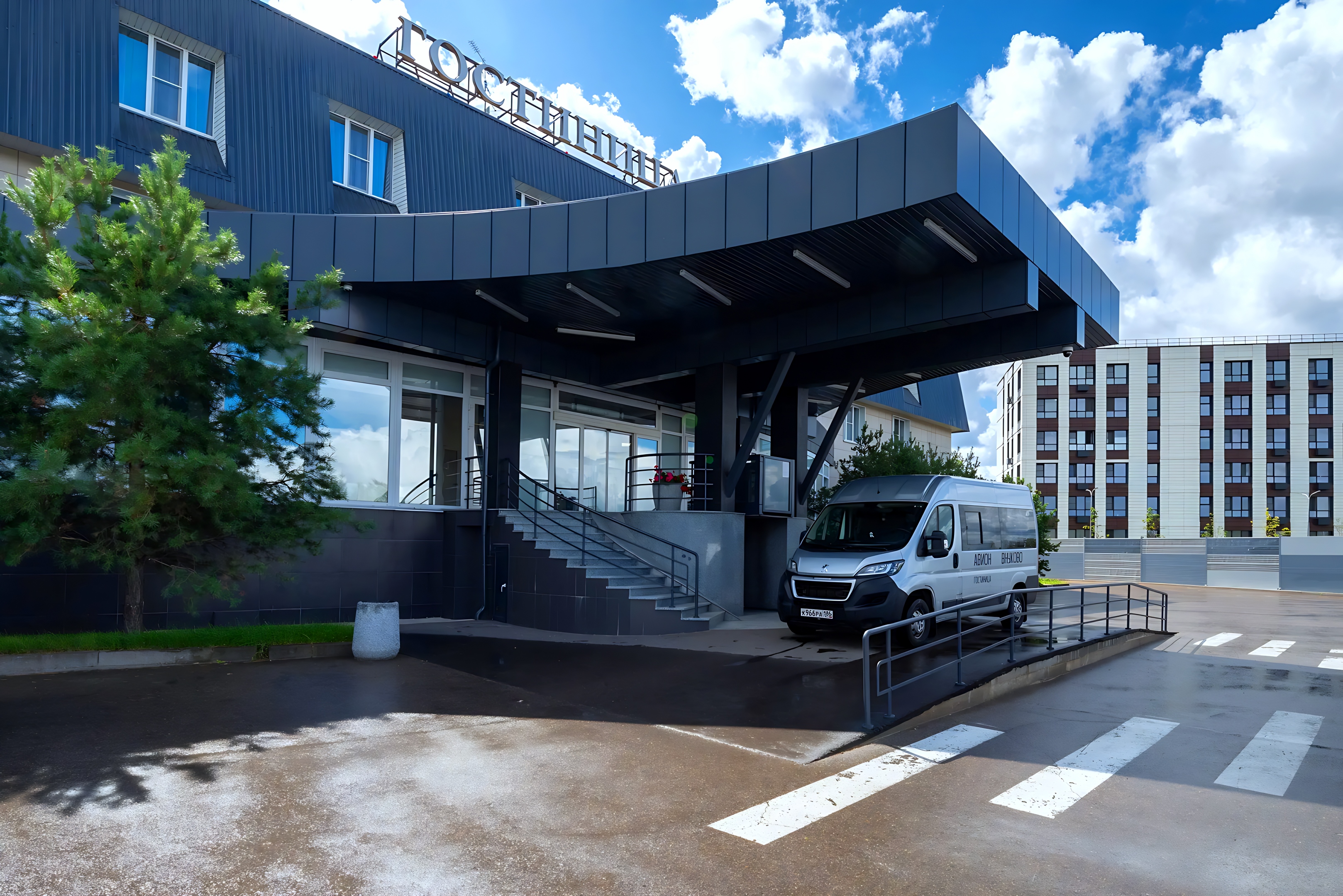 Отель Авион Внуково — забронировать отель в Москве