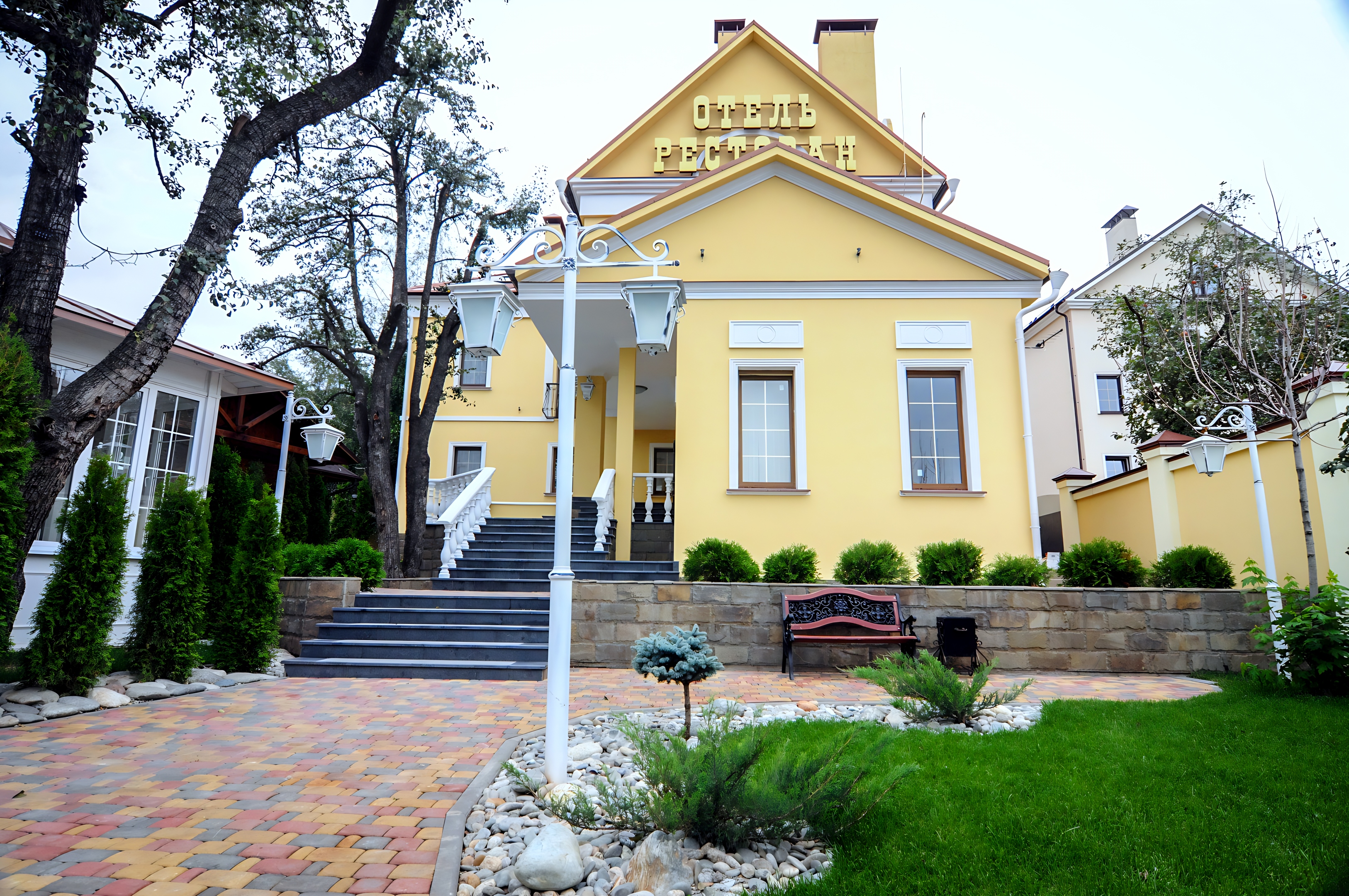 Отель Sudar'