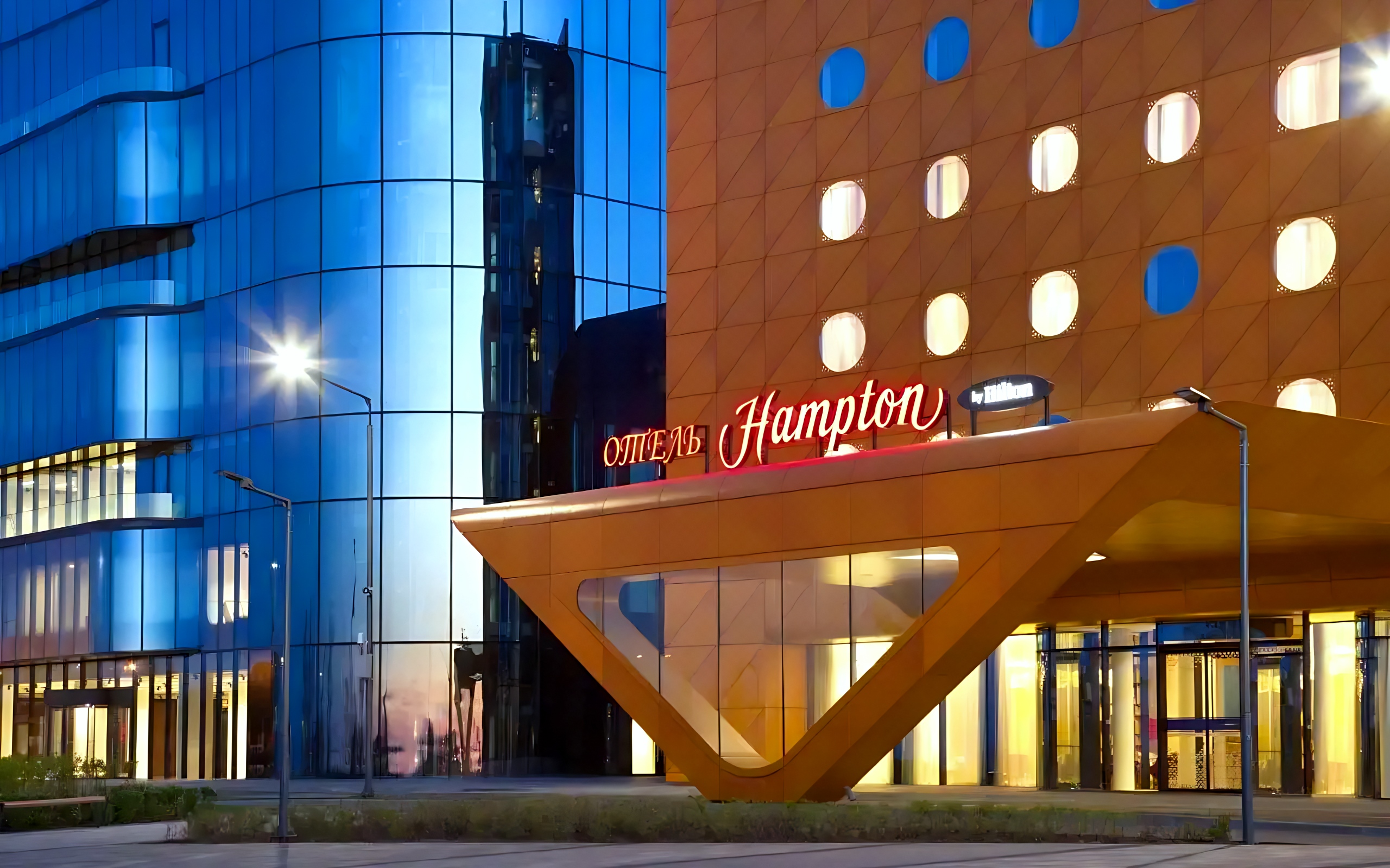 Отель Hampton by Hilton Saint Petersburg ExpoForum — забронировать отель в Санкт-Петербурге