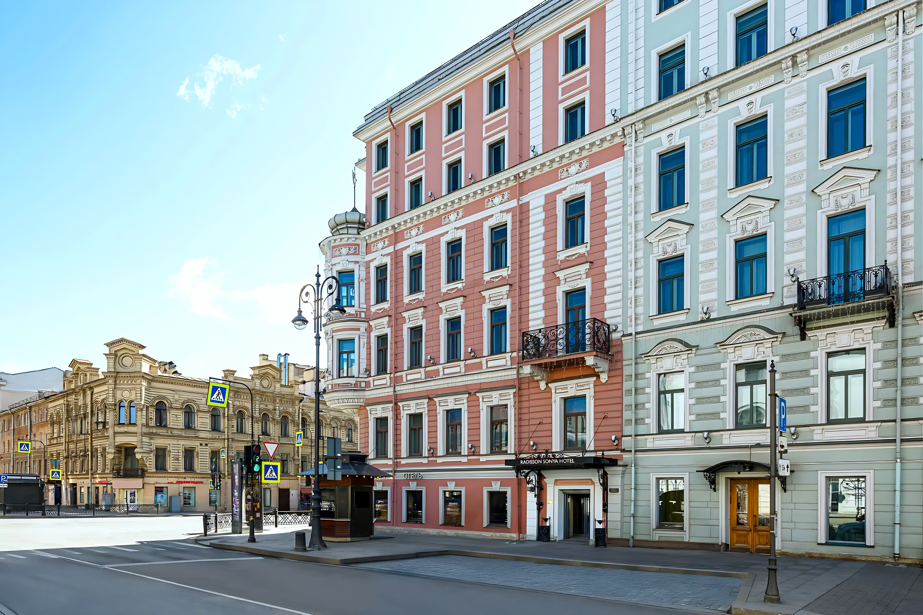 Отель Radisson Соня Санкт-Петербург 4 — отель в Санкт-Петербурге, Россия