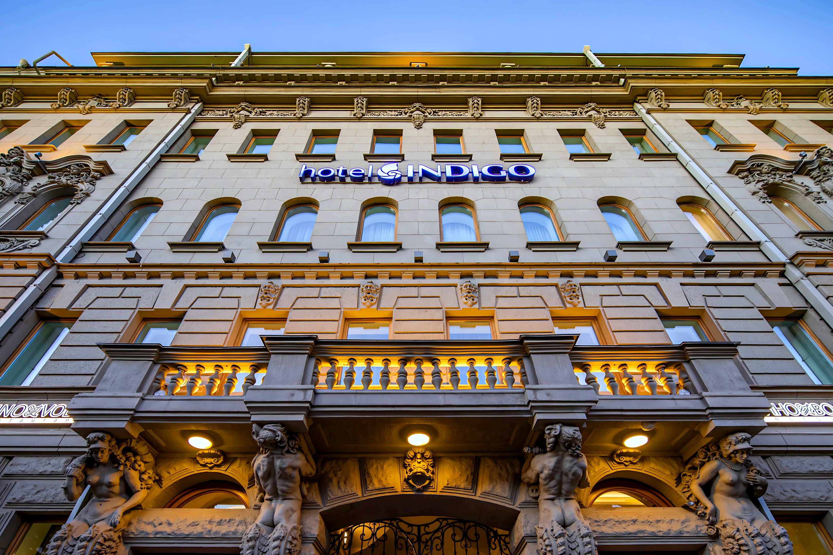 Цены на Отель ИНДИГО / Hotel INDIGO в Санкт-Петербурге
