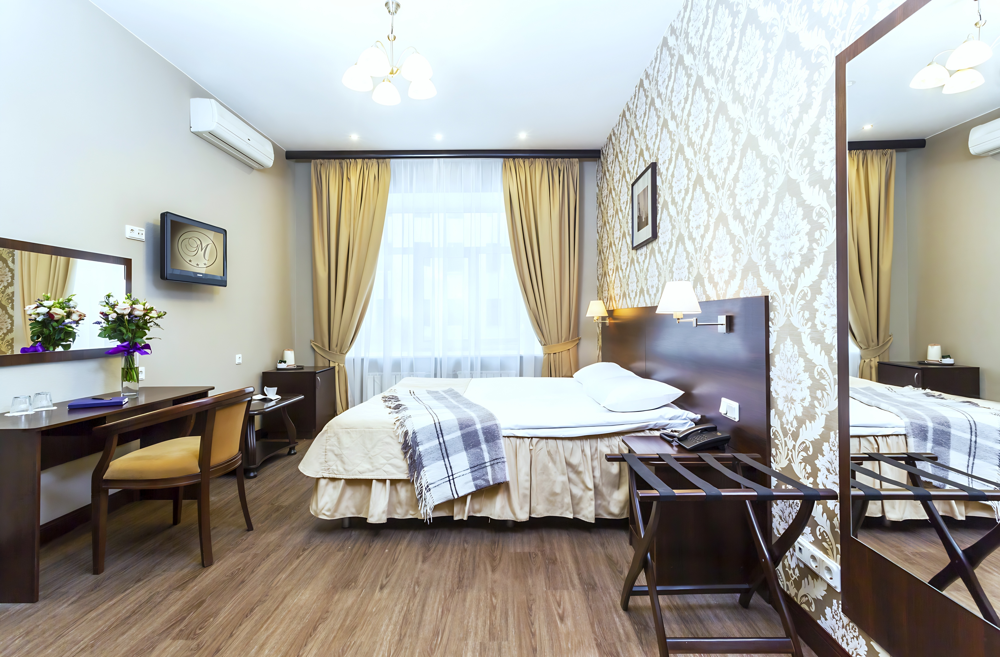 Гостиница М-Отель 4* в Санкт-Петербурге, Россия
