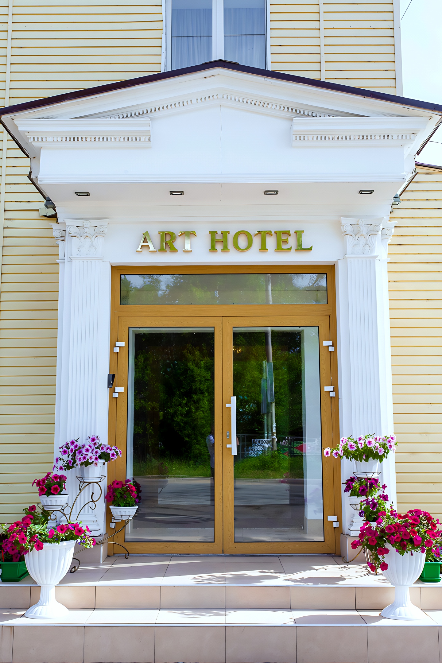 Отель Art