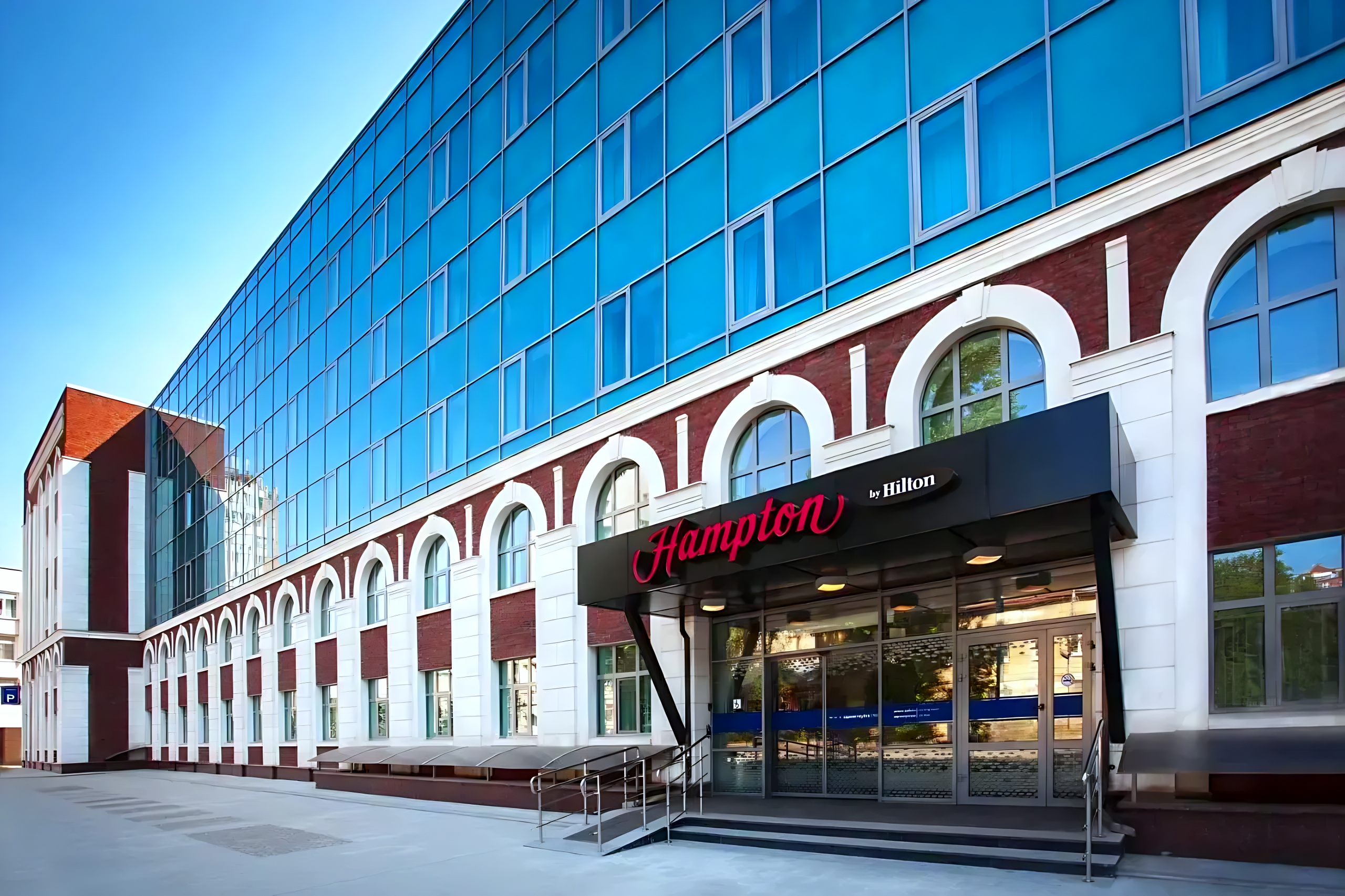 Отель Hampton by Hilton Samara