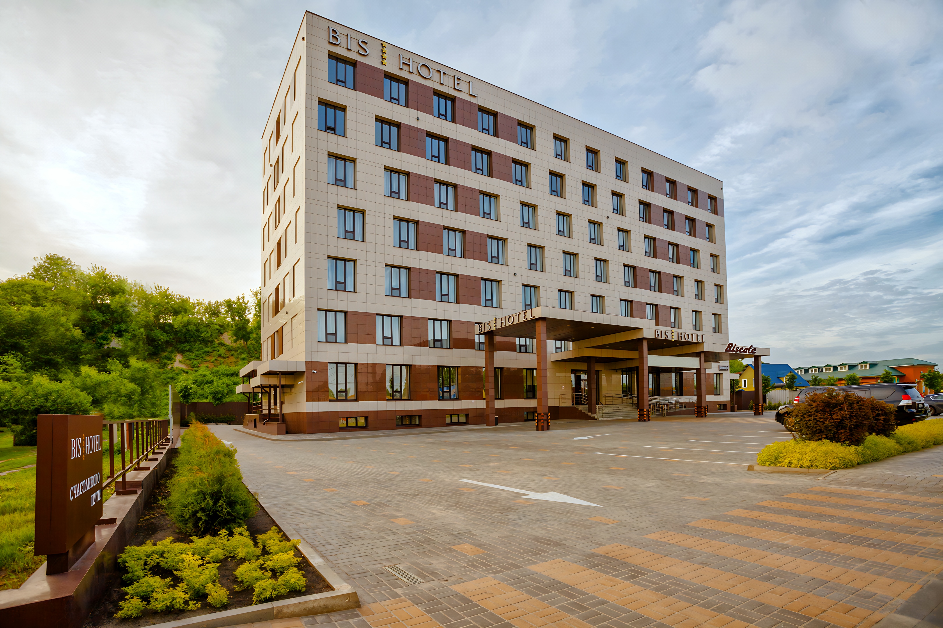 Отель BISHOTEL