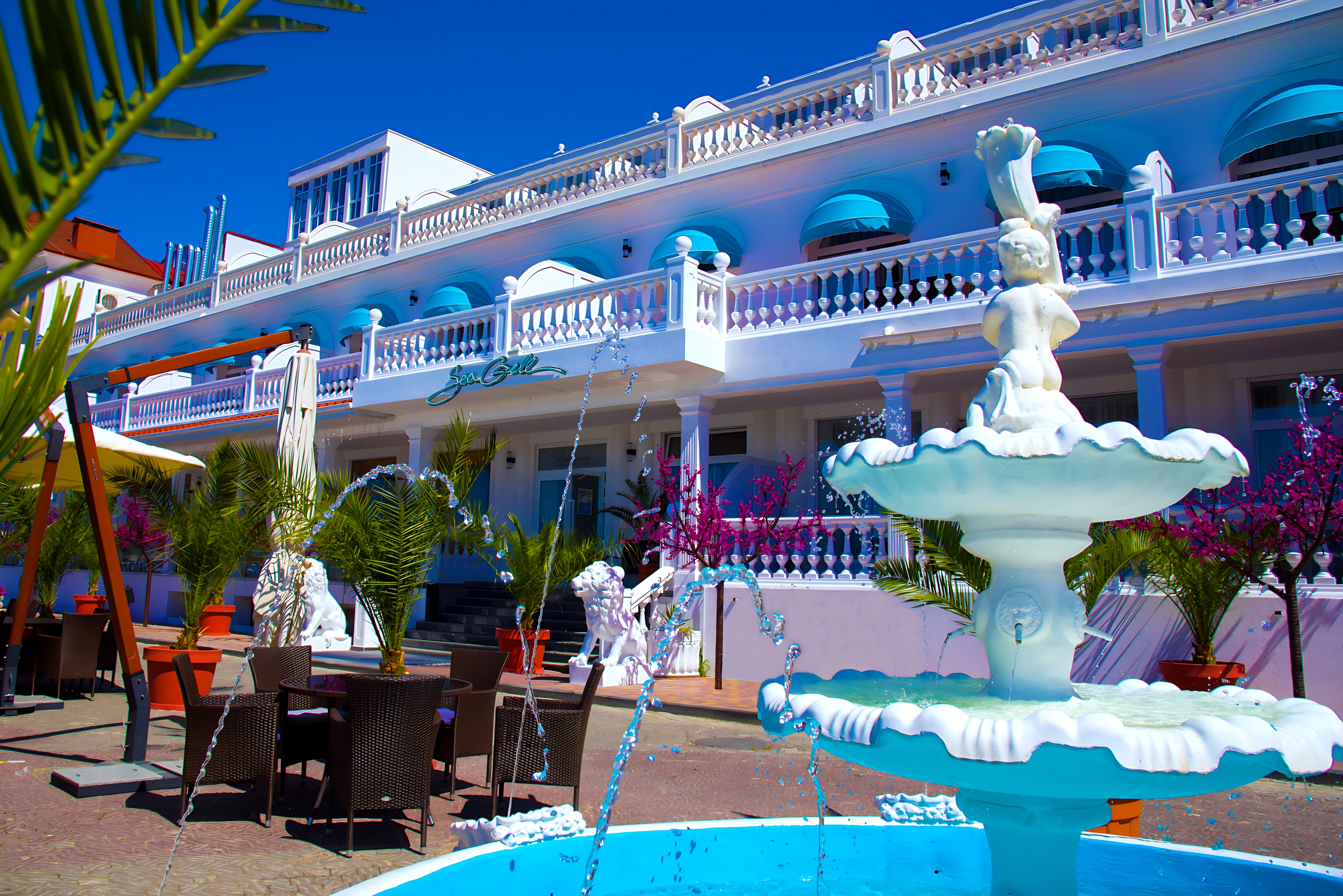 Отель Hrustal'nyj Resort & Spa