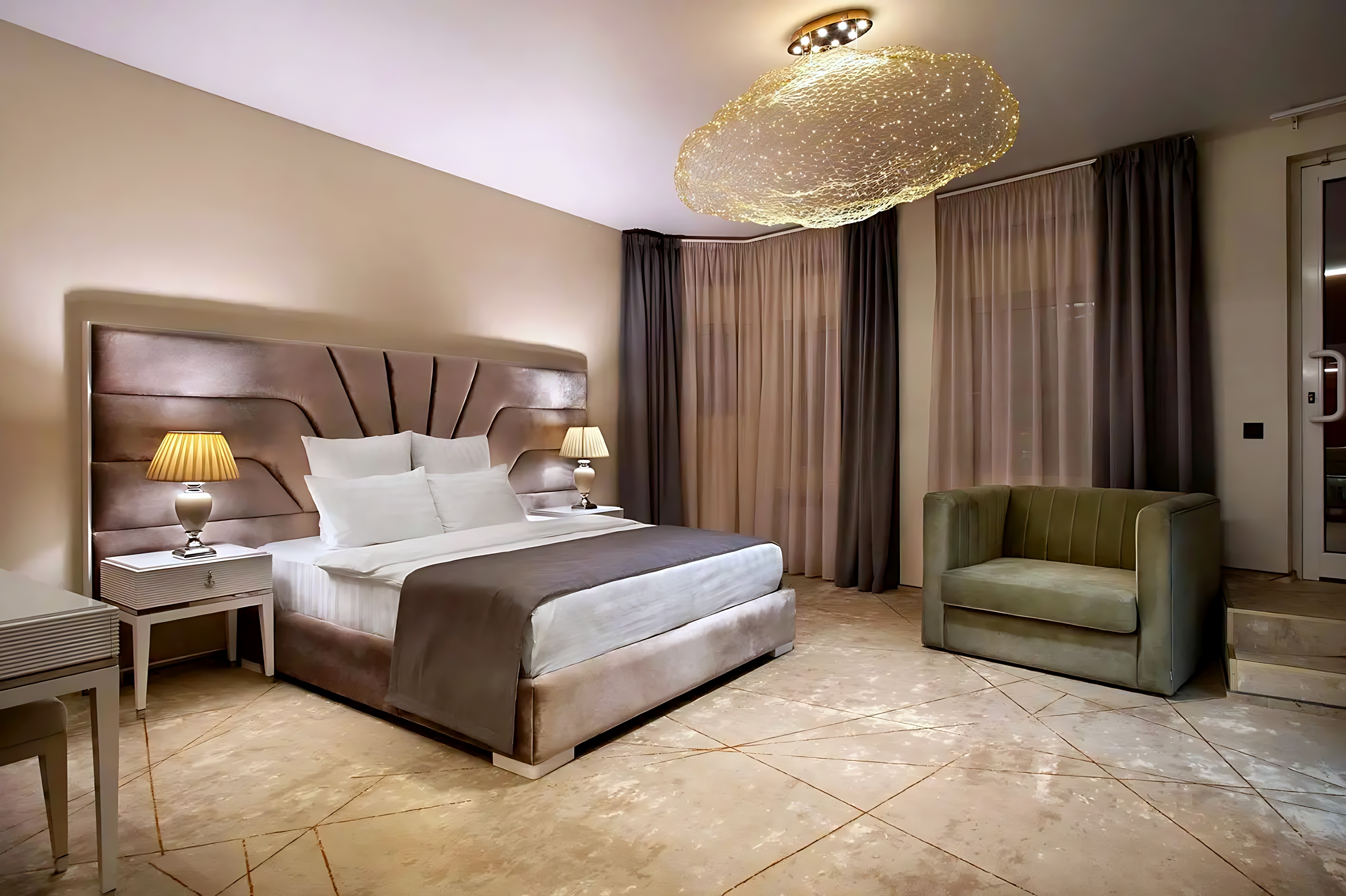Отель Barin Residence Grand&Myasnitskaya 4 — отель в Москве, Россия