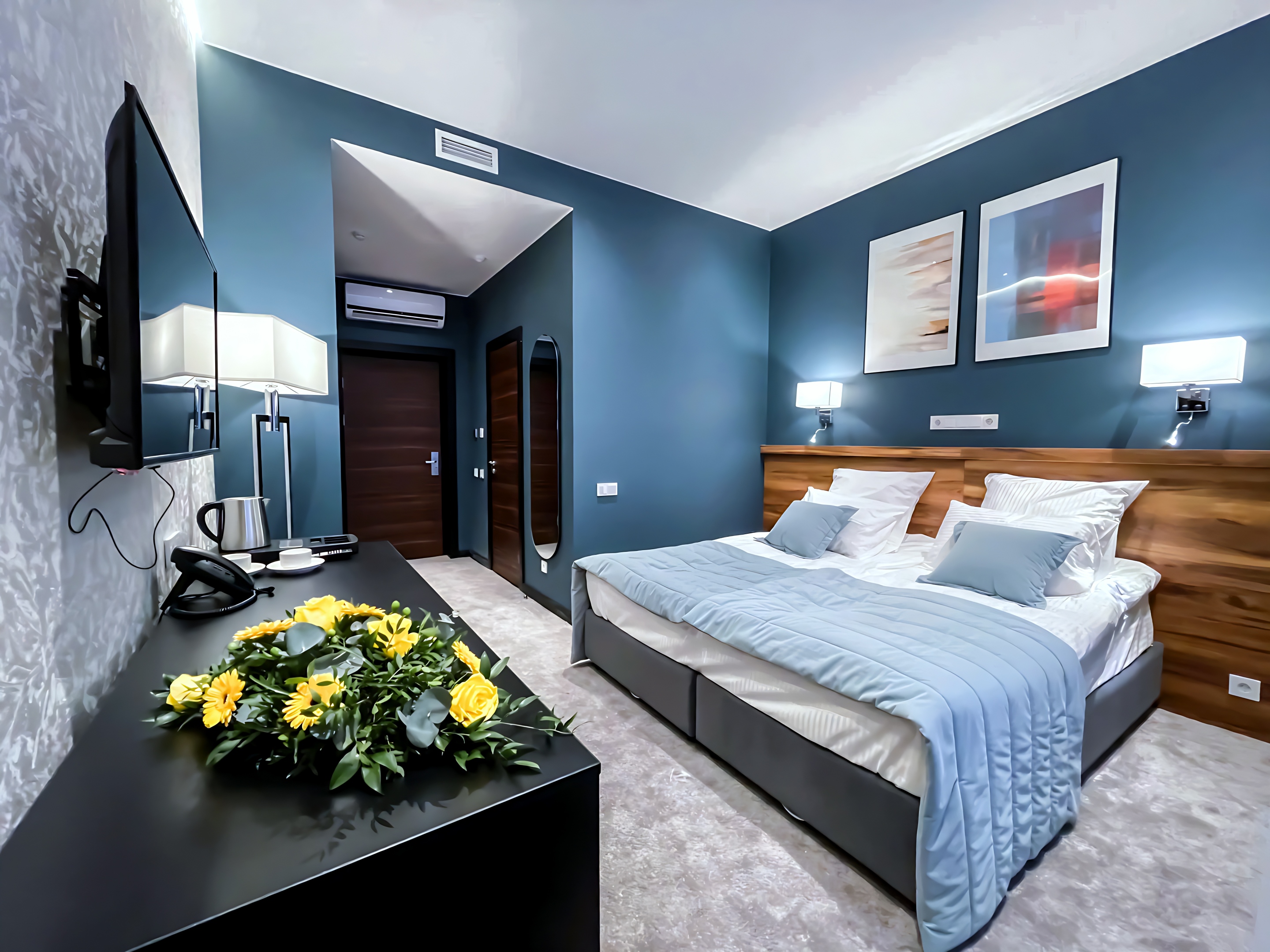 Отель Smart Hotel Московский — забронировать отель в Санкт-Петербурге
