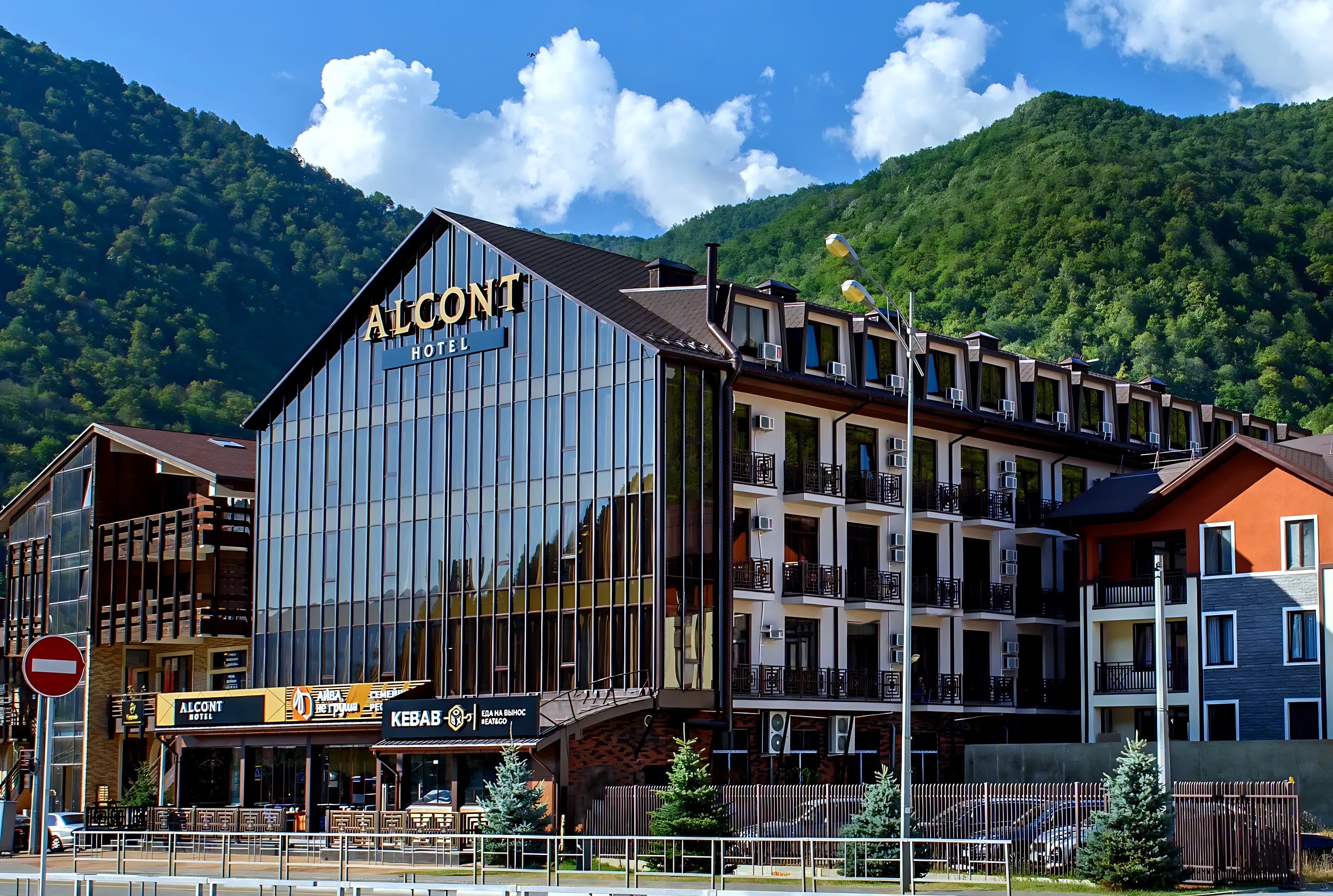 Отель Alcont