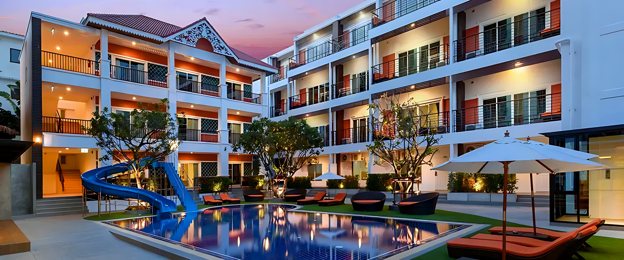 Отель FX Hotel Pattaya — забронировать отель в Паттайе