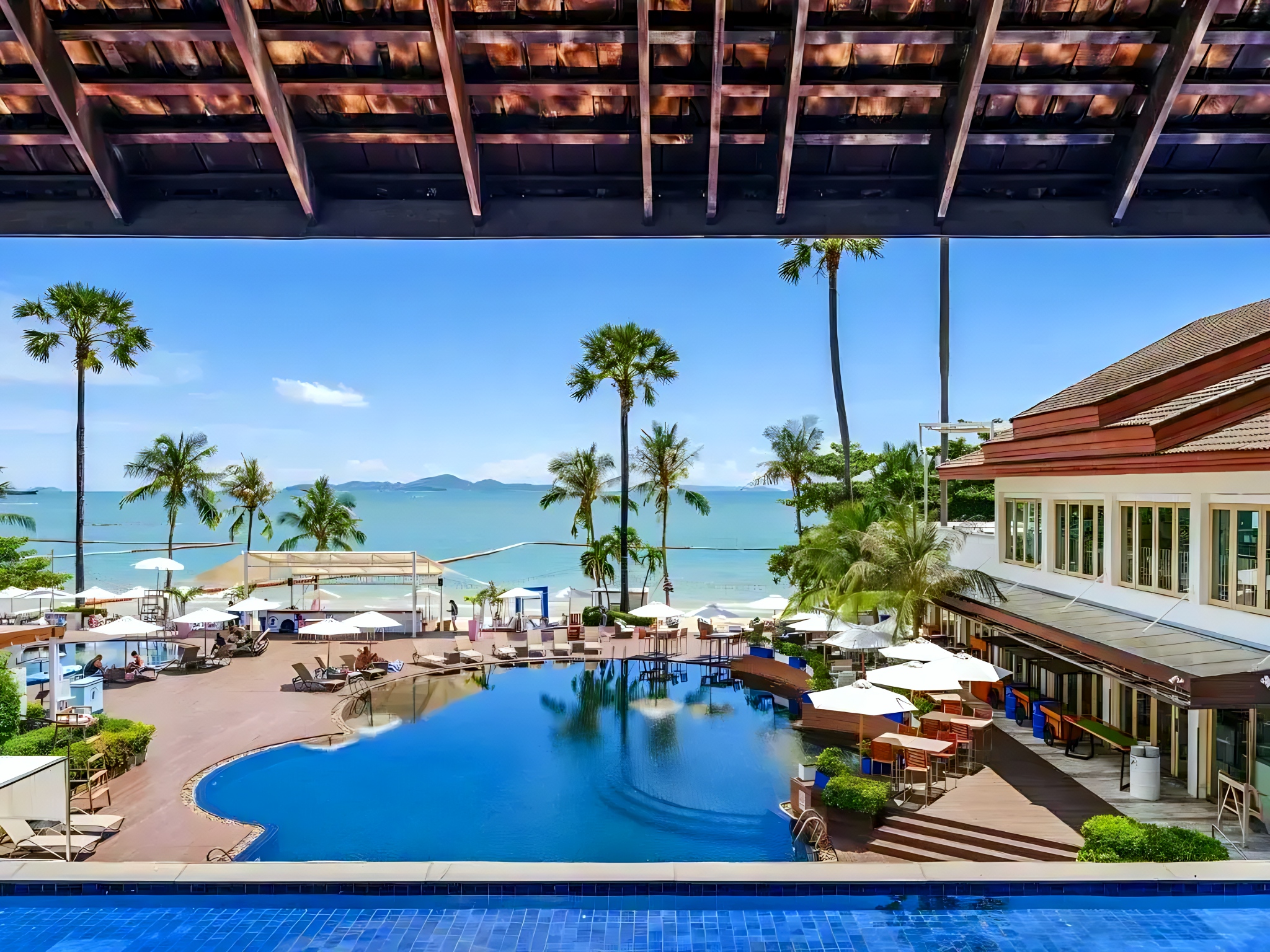 Отель Pullman Pattaya Hotel G — отзывы гостей и цены