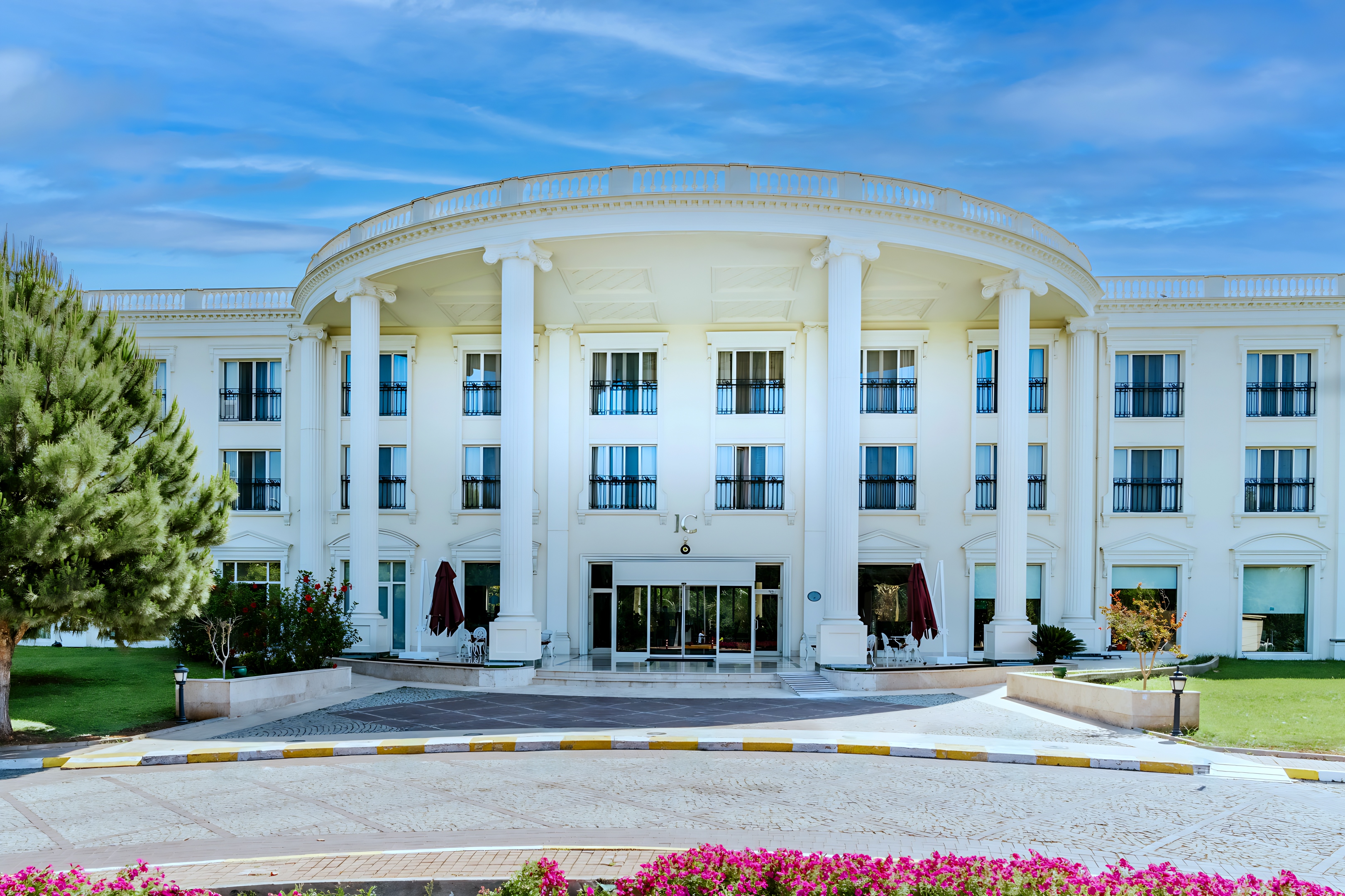 IC Hotels Airport — отель с удобным расположением в Анталье