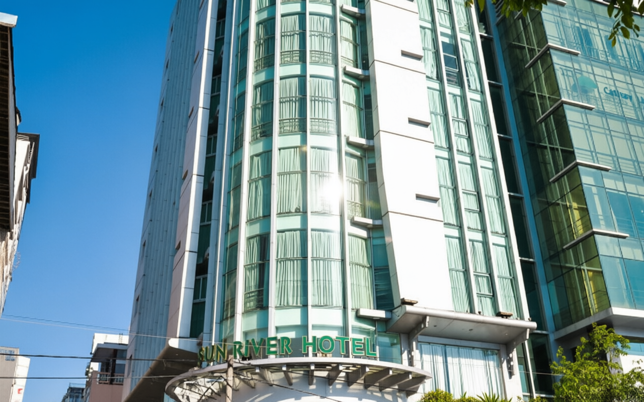 Sun River Hotel — забронировать отель в Дананге