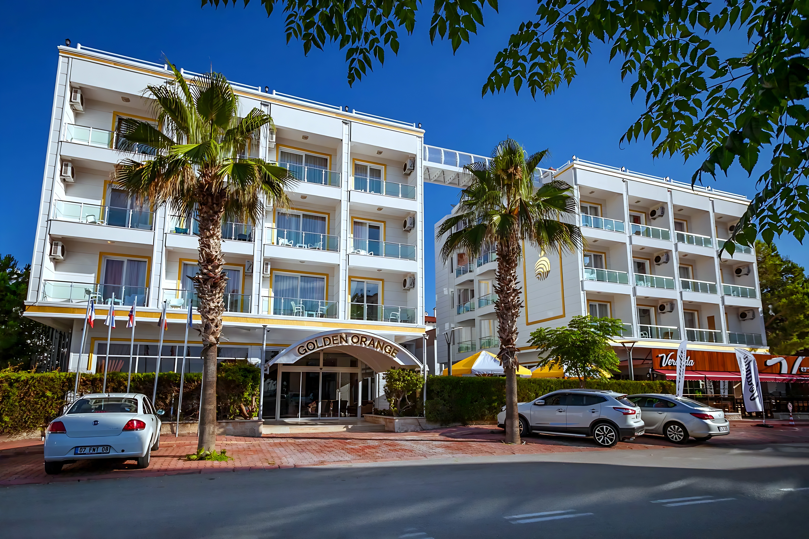 Golden Orange Hotel — отзывы гостей и цены