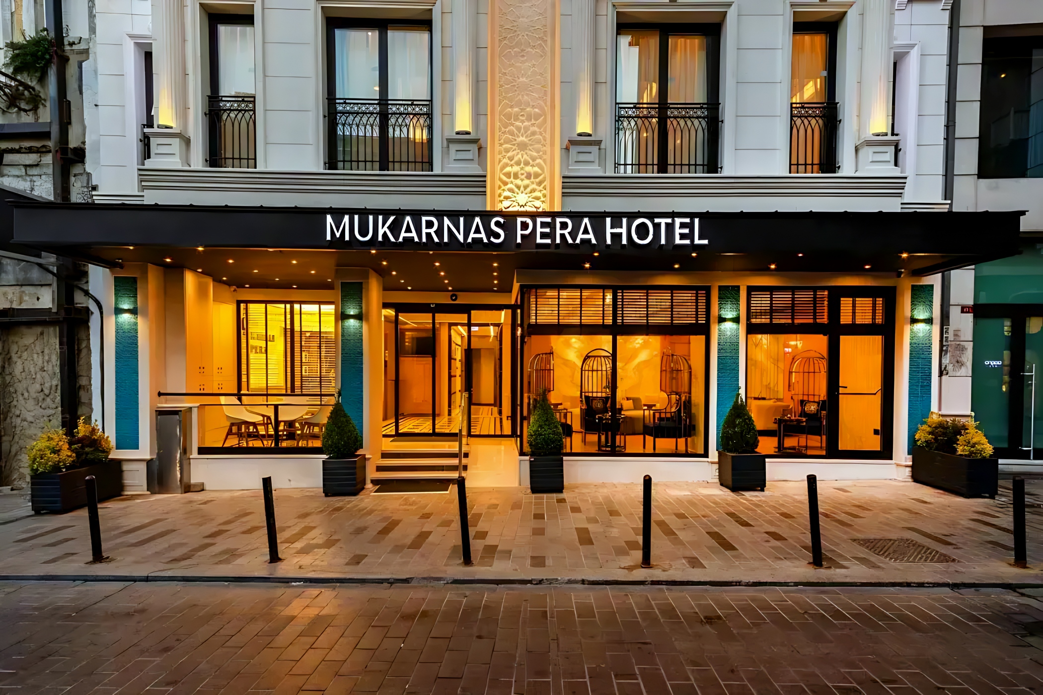 Mukarnas Pera
