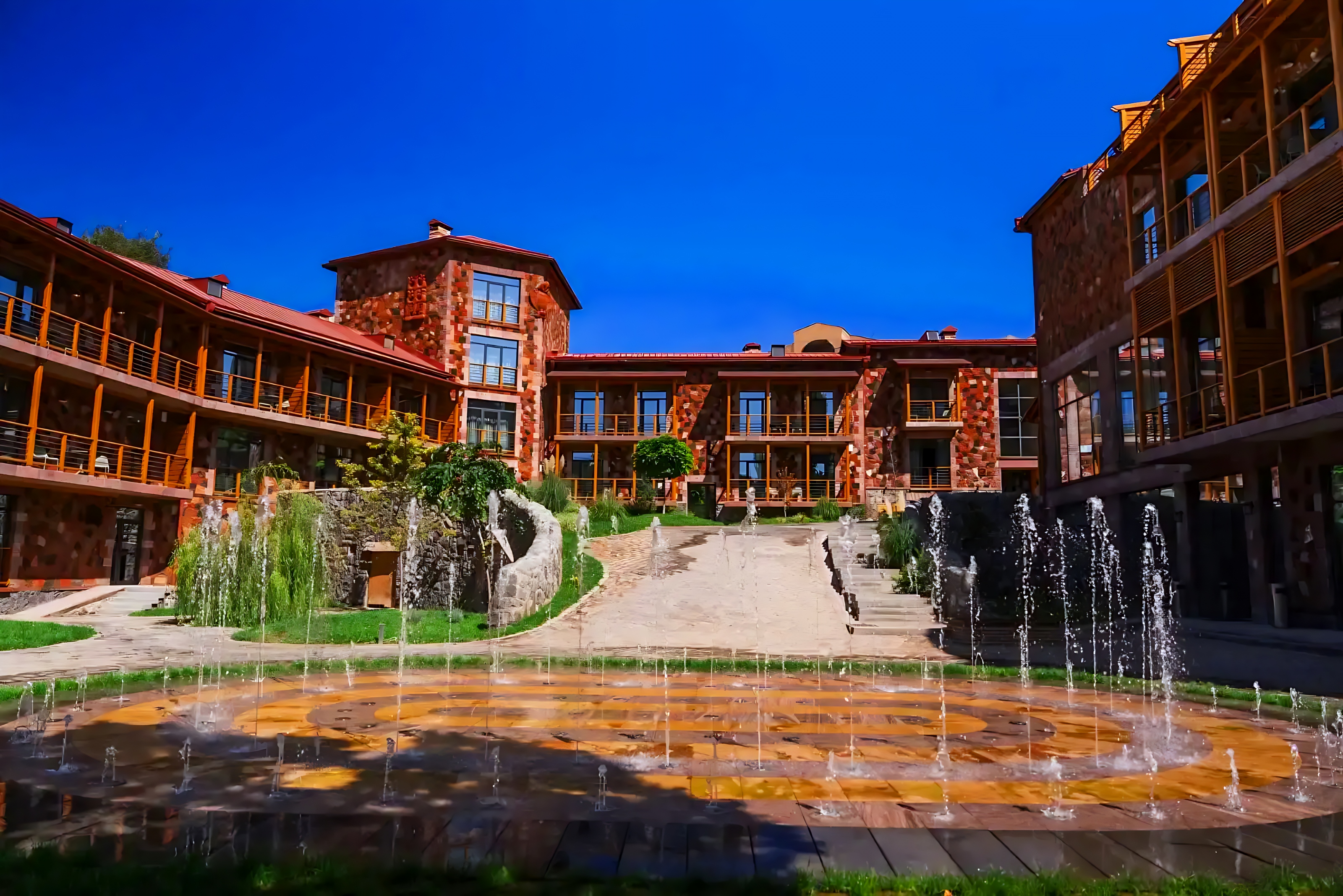 Otel' Red Bridge Yerevan