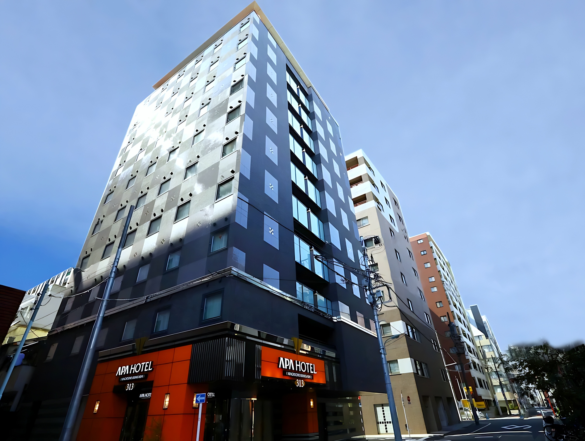 Apa Hotel Ningyocho Ekihigashi 3 — отель в Токио, Япония