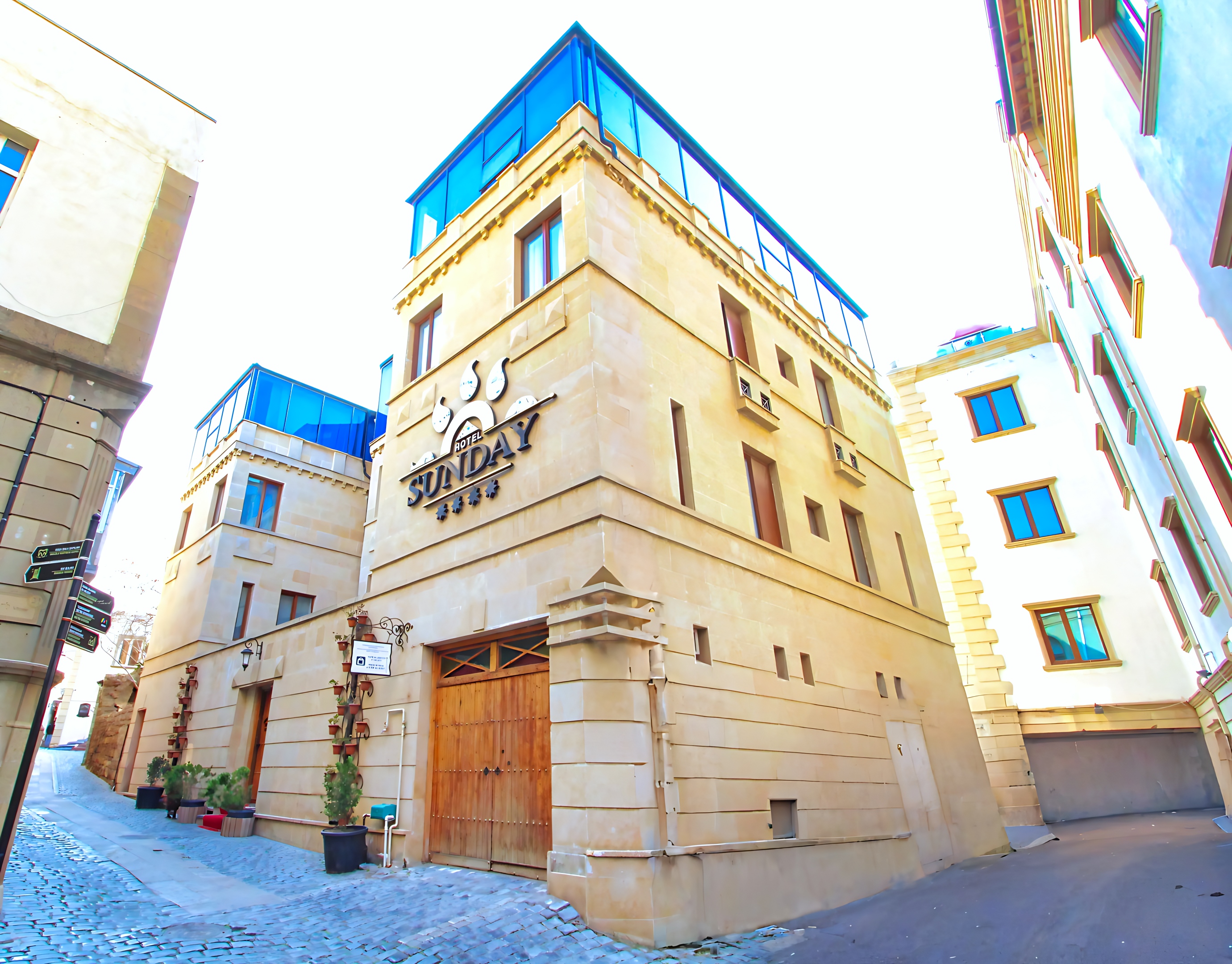 Otel' Old Sunday Baku