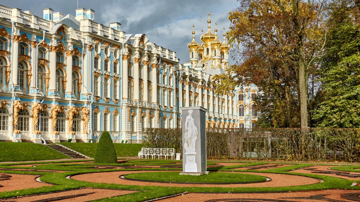 Интересные города рядом с Питером